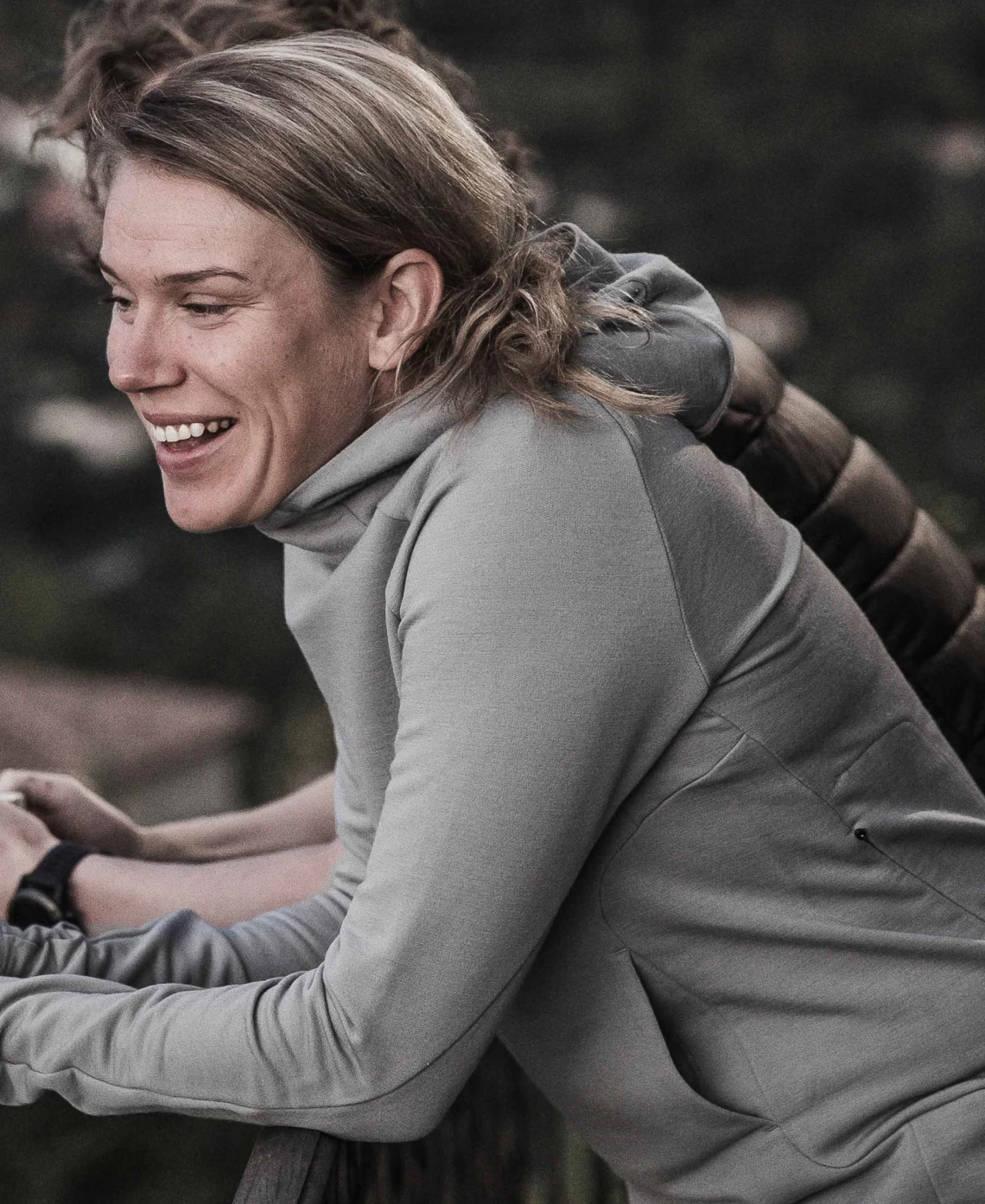 POC Women's Merino Hood - Image 9