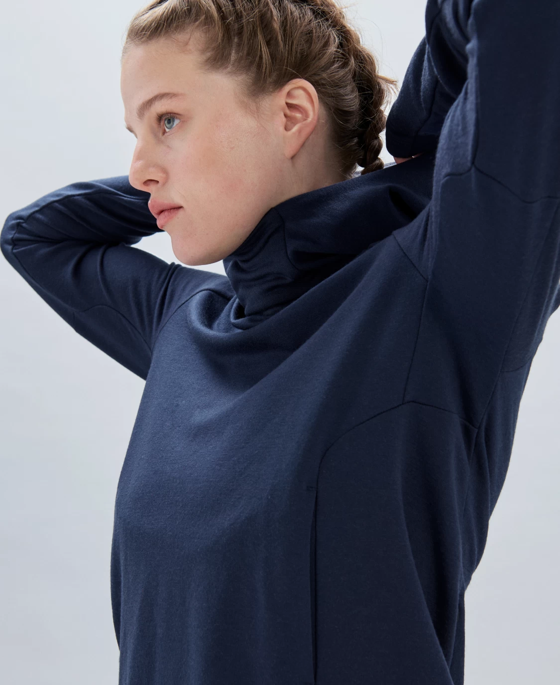 POC Women's Merino Hood - Image 18
